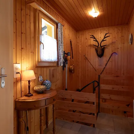 Alpstuga Uefem Bord